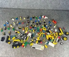 Loose LEGO Lot w/Horses, Wheels, 40+ Mini Figures Vintage 1990s