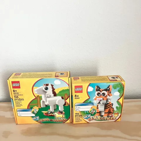 LEGO  Seasonal Lot: 40491 40779 Year Of The Tiger & Horse