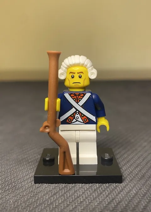 LEGO Collectible Minifigures Series 10 Revolutionary Soldier col10-12 2013