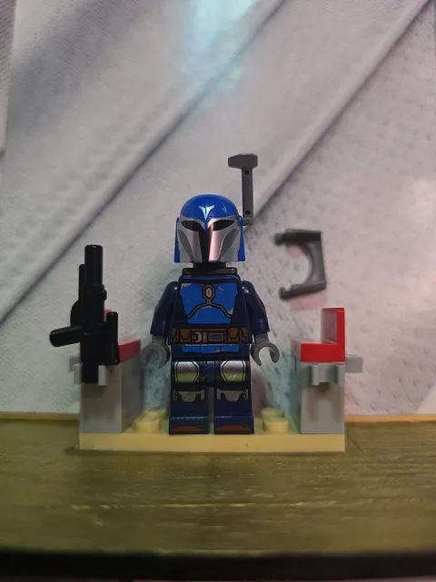 LEGO STAR WARS MANDALORIAN WARRIOR NEW (18)