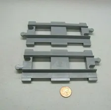 Lego Duplo 2 PIECES STRAIGHT LIGHT GRAY TRAIN TRACK Thomas the Train for Engine
