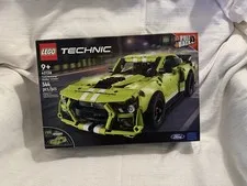 LEGO Technic Ford Mustang Shelby GT500 42138 - Brand New Sealed Retired Set
