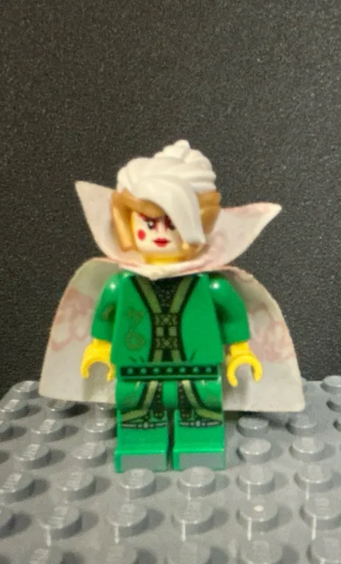 LEGO Ninjago Harumi Minifigure Sons of Garmadon, Jade Princess