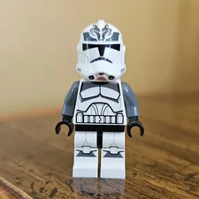 LEGO Star Wars 104th Battalion 'Wolfpack' Phase 2 Clone Trooper sw0537 NEAR MINT
