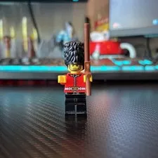LEGO Royal Guard Minifig COL067 Series 5 2011 Retired