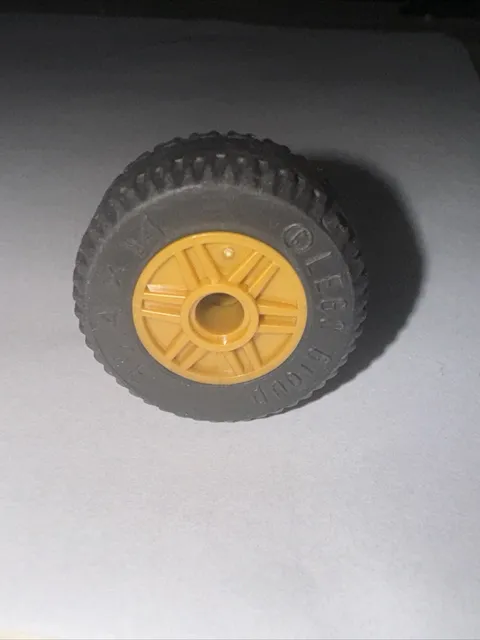 Lego Technic Wheel 30.4x14 Black Rim 18x14 Pearl Gold Wheel