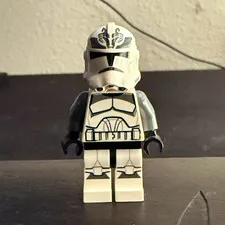 LEGO Star Wars Battalion Wolfpack Clone Trooper Minifigure
