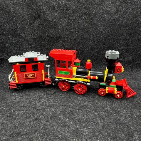 Not Complete LEGO 7597 Disney Toy Story Western Train Chase Toy Story LEGO 7597