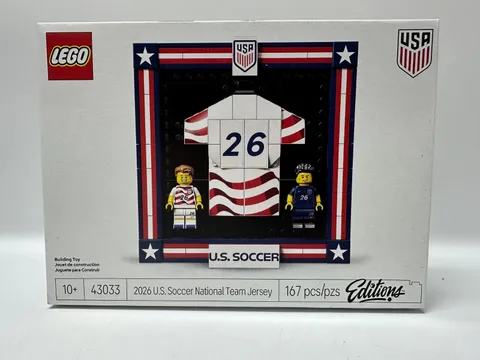 Lego Set 43033 2026 U.S. Soccer National Team Jersey Set