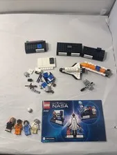 LEGO Ideas: Women of NASA 21312 w/ Minifigures & Book As-Is Parts