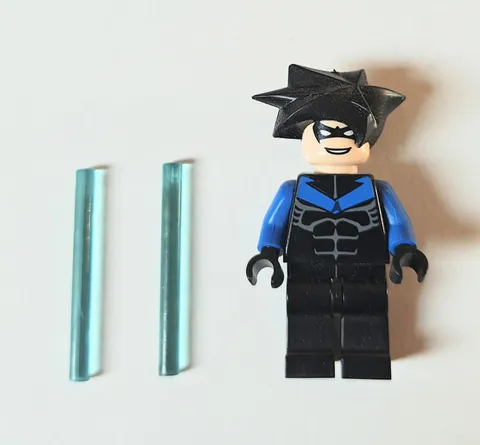 Lego Nightwing Minifigure Batman Arkham Asylum Set 7785 Excellent New Condition