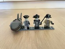Lego Silent Mary zombie shark, pirates, and salazar