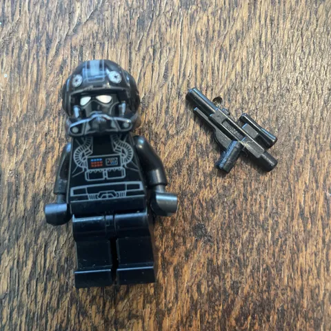 LEGO Star Wars Imperial V-wing Pilot Minifigure