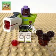 LEGO Lightyear: Izzy Hawthorne, GUN, dis069, 76831 ZURG BATTLE 2022 STAR COMMAND