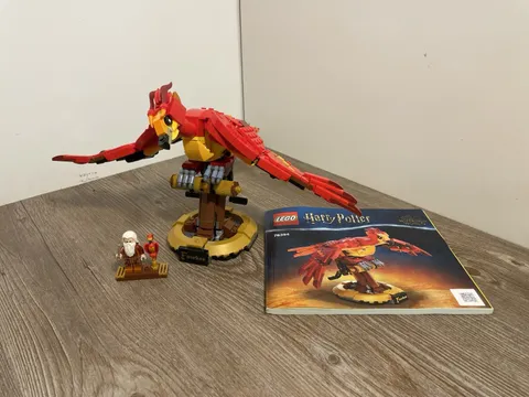 LEGO Harry Potter Fawkes Dumbledore’s Phoenix 76394 Retired
