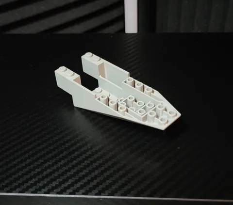 LEGO cockpit 11 x 4 x 2 2/3 inverted slope - Light Bluish Grey
