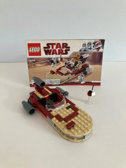 LEGO 8092 Luke's Landspeeder + Sentry Droid w/ manual.  NO MINIFIGS.  NO BOX