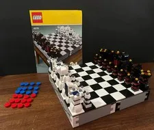 LEGO Miscellaneous: Lego Chess (40174) 100% Complete With Manual