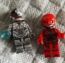 LEGO Super Heroes The Flash & Cyborg Minifigure Lot 2 Special Retired
