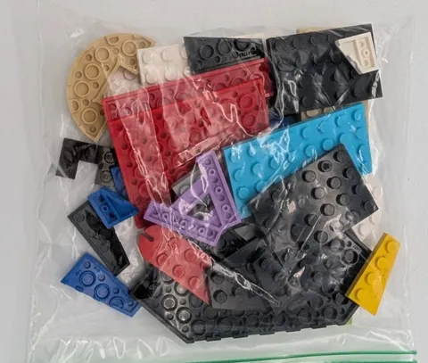 LEGO various size/shape bases plates & plates (15 pcs) various colors Brick lot