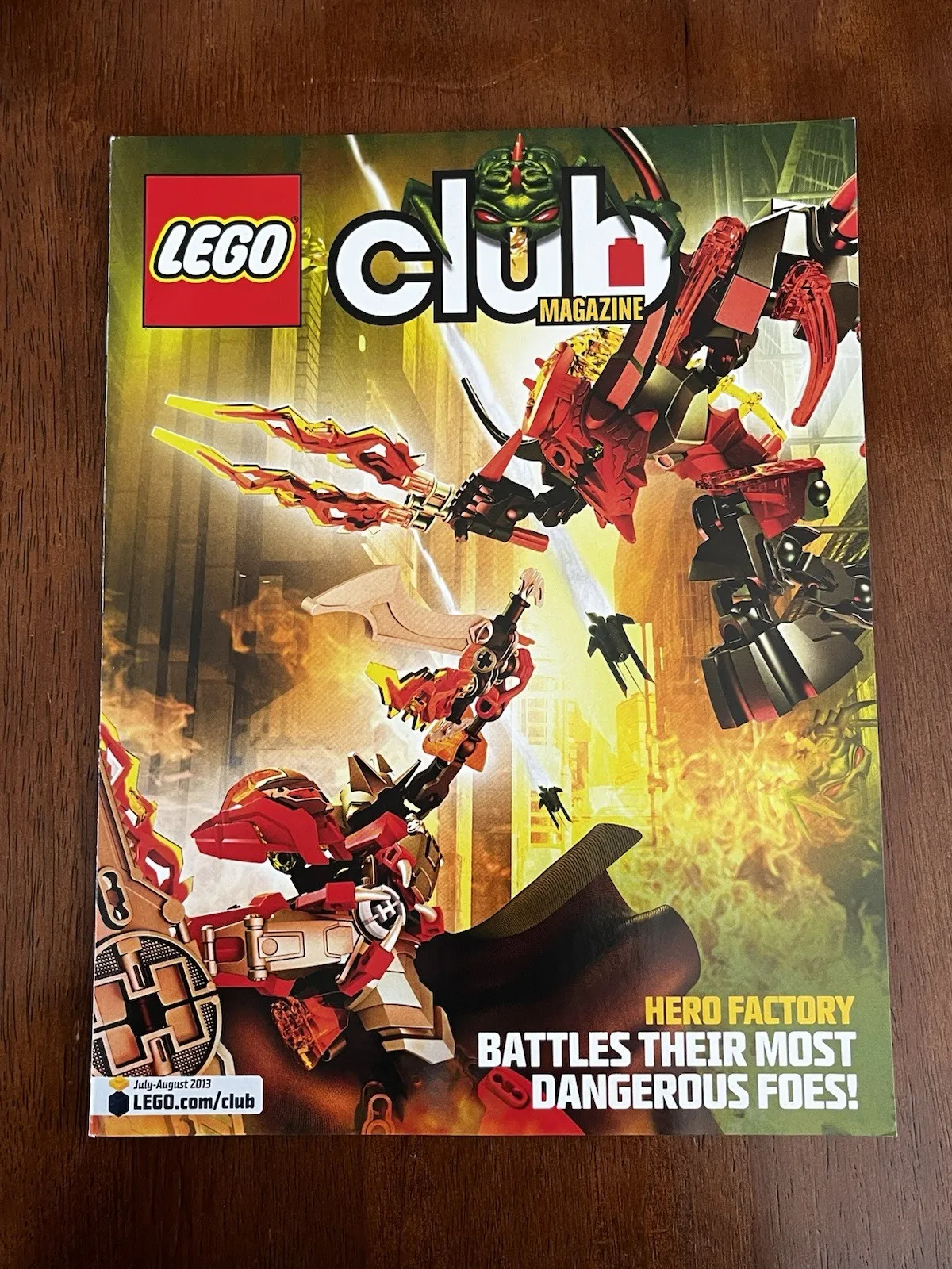LEGO Club Magazine July August 2013 Hero Factory NEW