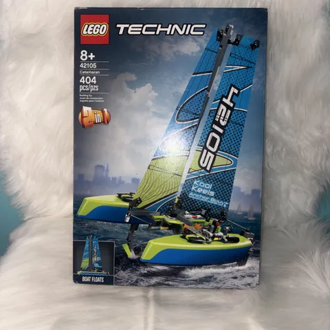 LEGO Technic Catamaran 42105 Retired Set NEW SEALED Boat Sail