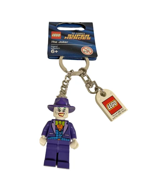 LEGO DC Comics Super Heroes The Joker Fedora Key Chain 851003 New With Tags 2014