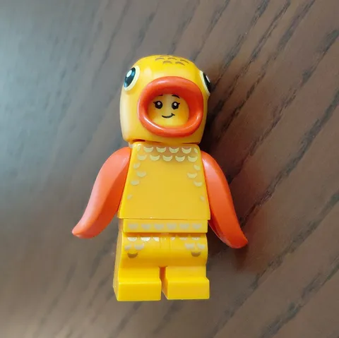 LEGO Minifigures Series 7 Goldfish Costume Minifigure Fish Hood & Flippers