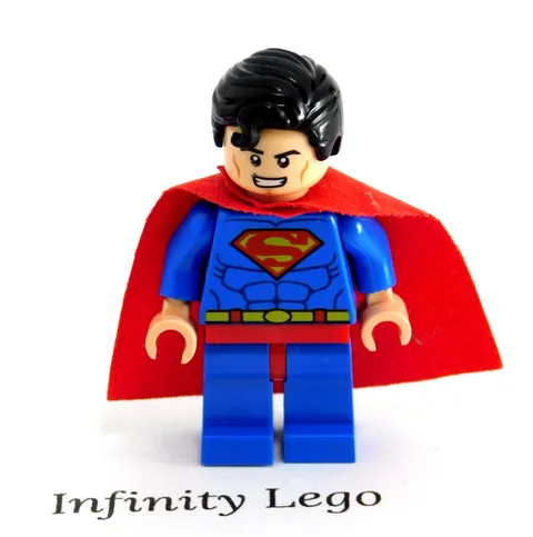 LEGO Superman with Red Cape Minifigure Batman & Superman vs. Lex Luthor (10724)