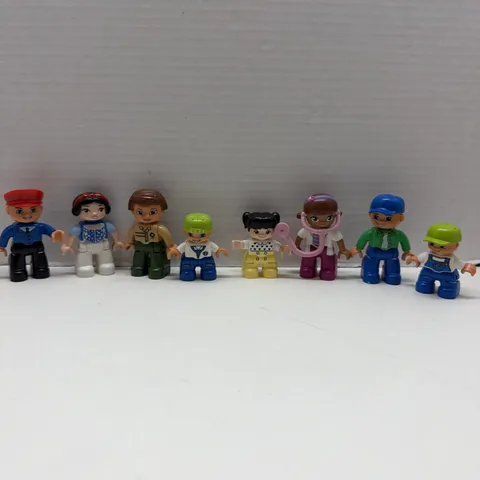 Lego Duplo Figures Lot Of 8 EUC.  Doc Mcstuffins Snow White And More Mixed Sets