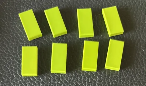 Lego Lot 8 Lime Green Tile Flat Smooth 1 x 2 Stud Pieces 3069