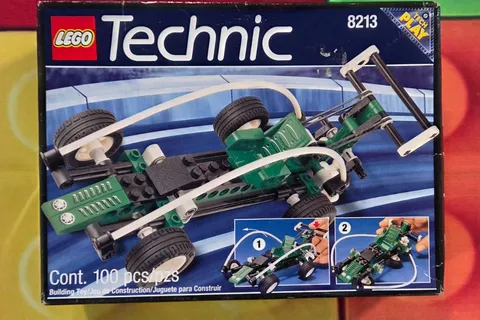LEGO TECHNIC: Spy Runner (8213)