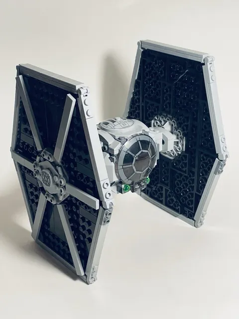 LEGO Star Wars: Imperial TIE Fighter (75300)