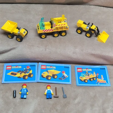 LEGO Town Construction Crew 6565  w/Instructions (missing 1pc. 1 minifig)