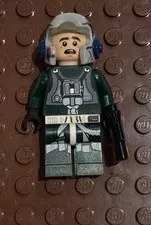 LEGO Star Wars A-Wing Pilot MINIFIGURE from 75275 UCS A-Wing Starfighter MINT