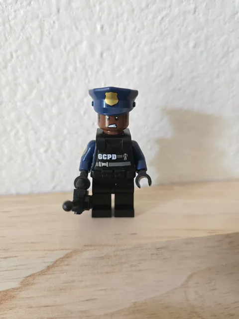 LEGO Minifigure GCPD Officer Swat Gear - Lego Batman Movie