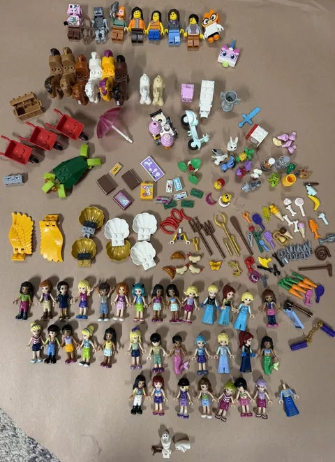 Huge Genuine LEGO Friends Mini Animal Accessory Lot 35+ Figures Horses Minecraft