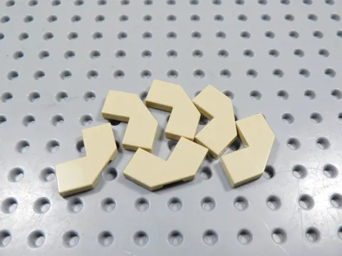 LEGO Lot of 6 Tan 2x2 Smooth Facet Tiles Plates BC