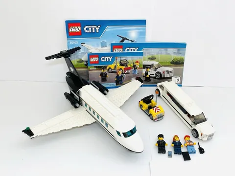 LEGO CITY Airport VIP Service 60102 100% Complete w/ Instructions