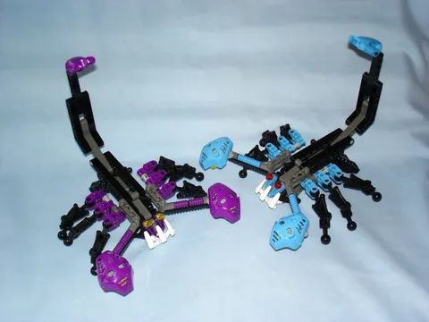 2001 Lego Bionicle Rahi 8548 NUI-JAGA Stinging Scorpions - Complete Set