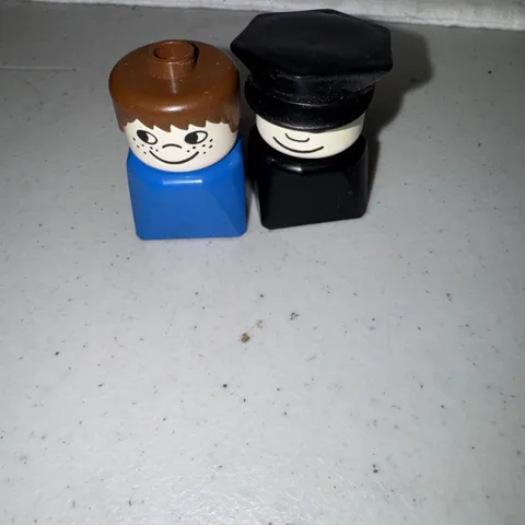 Vintage Lego DUPLIO People Set Of 2