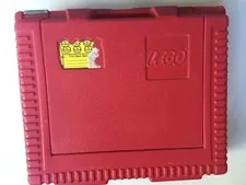 LEGO LARGE STORAGE BIN RED VINTAGE 15X13X4 INCHES MISSING ONE LATCH