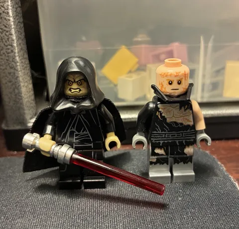 LEGO Star Wars Minifigures Lot of 2 Burnt Vader & Palpatine
