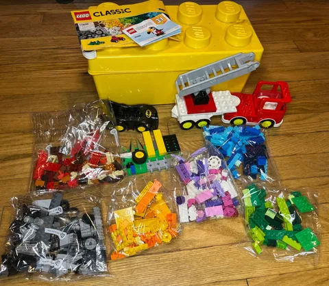 LEGO Classic 10696 Medium Creative Brick Box With Diplomats Batmobile, Firetruck