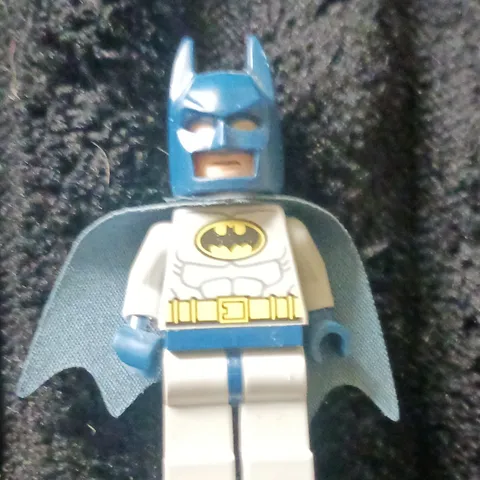 LEGO Batman Minifigure Gray Suit with Blue Cowl/Mask & Cape 1 Piece