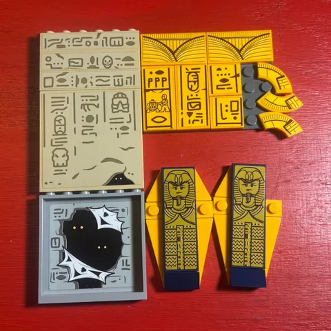 Lego Sticker Plates, Bricks & Panels From Indiana Jones Set 77013.