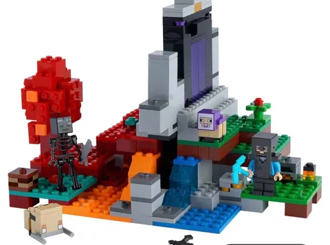 LEGO Minecraft: The Ruined Portal (21172)