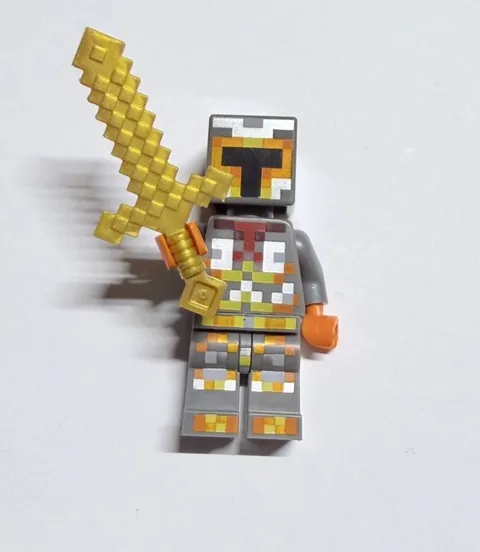 Lego Minifigures Minecraft Skin 1 Pre Built 853610 Retired Gray Armor Pixelated