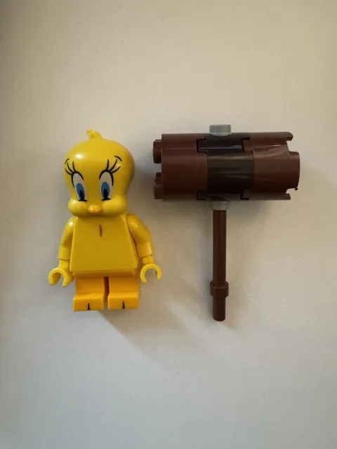Looney Tunes Lego Minifigure Tweety Bird 71030