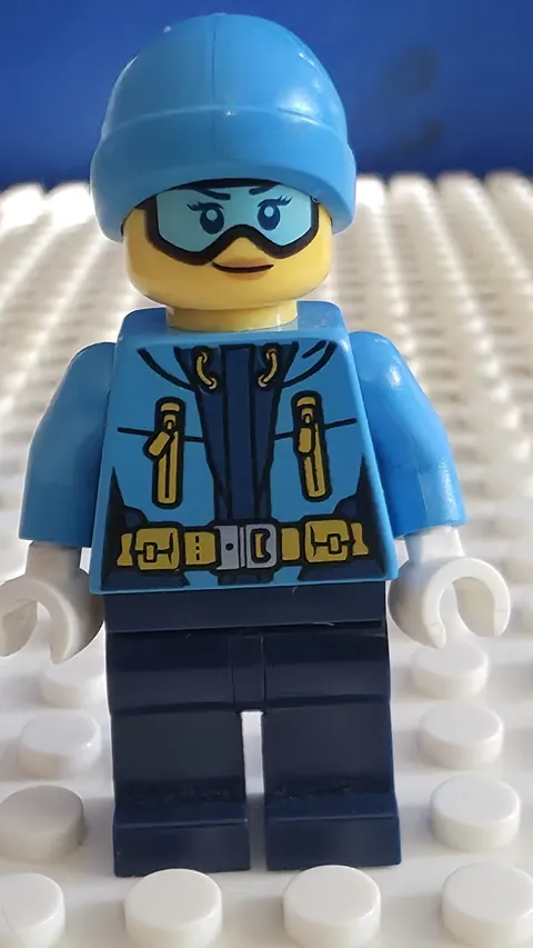 Lego Minifigure City Arctic Explorer Female Cty0906